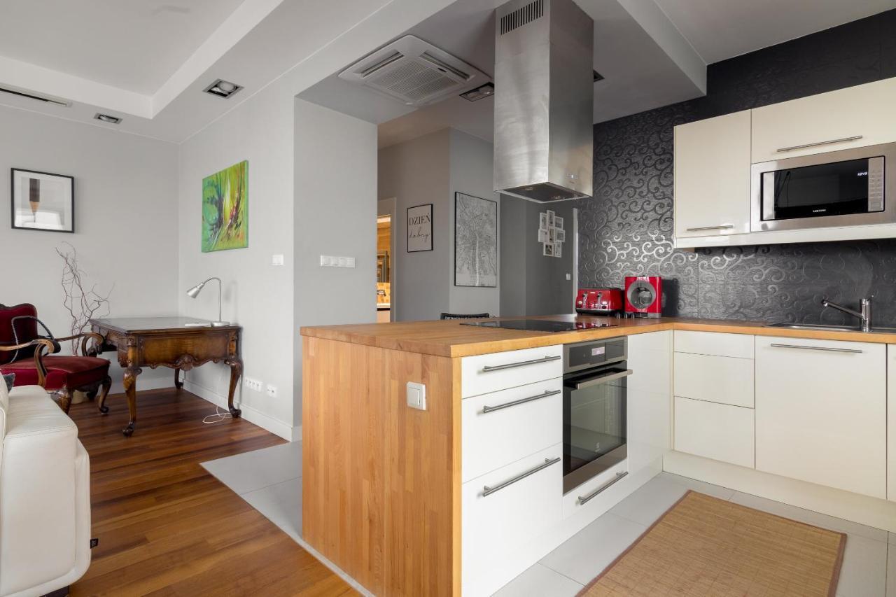Hlonda Deluxe Apartment With Terrace Varsóvia Exterior foto