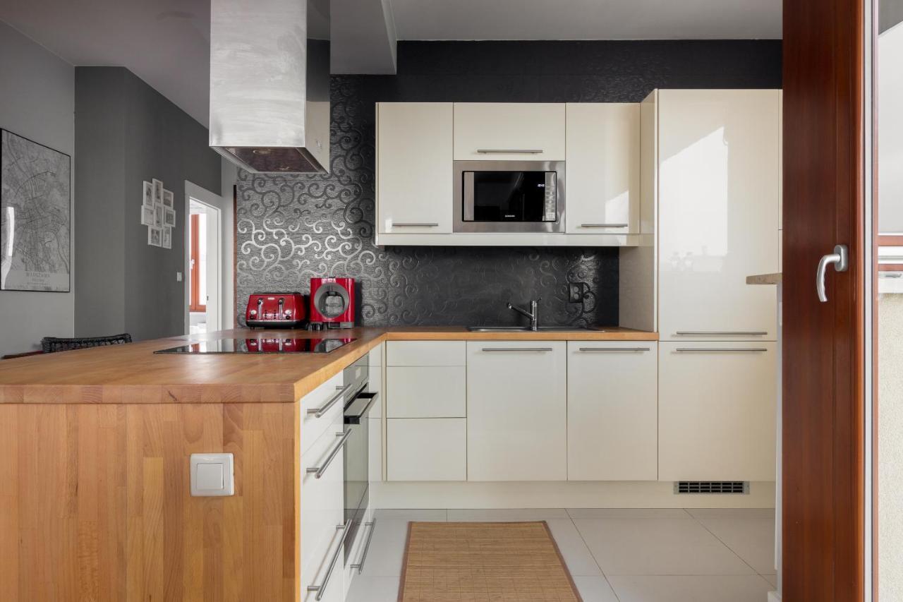 Hlonda Deluxe Apartment With Terrace Varsóvia Exterior foto